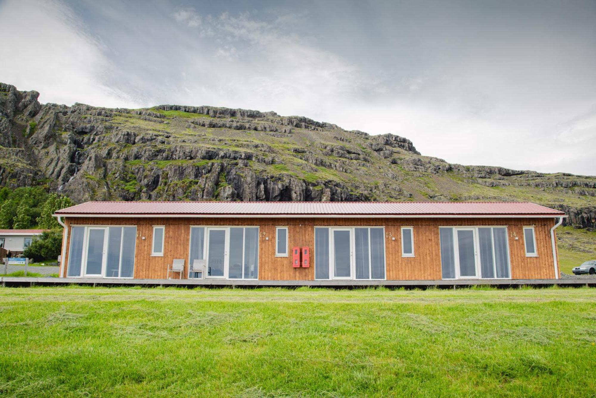 Guesthouse Skalafell Экстерьер фото